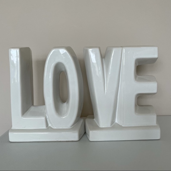 LOVE Ceramic Bookend Set - Picture 4 of 10